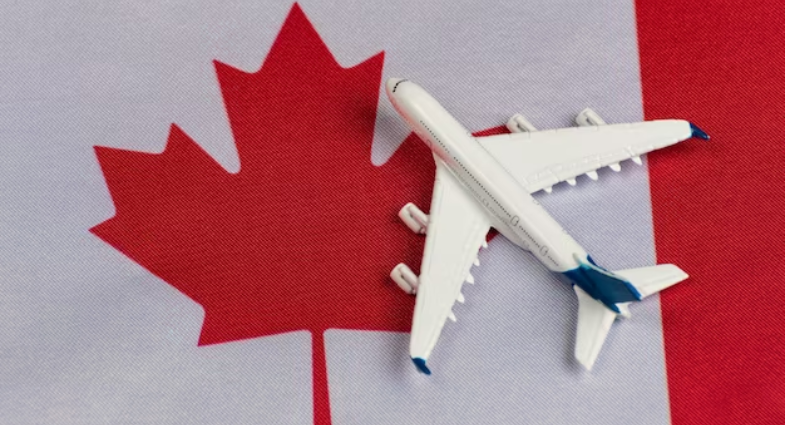 xin-visa-di-du-lich-canada-co-can-phai-phong-van-khong